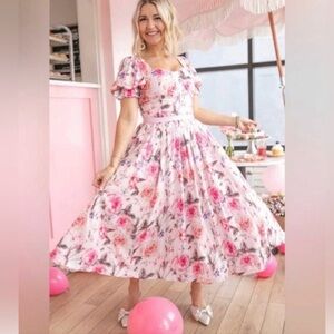Ivy City Co Pink Floral Midi Dress